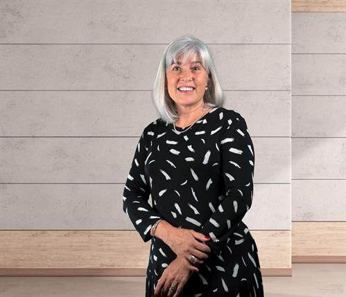 Esme-Gombault Esme-Gombault